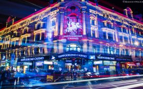 راز استفاده از نور و چراغ متعدد در کازینوها