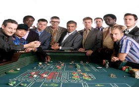 فیلم های جذاب دنیای شرط بندی Ocean’s Eleven 2001