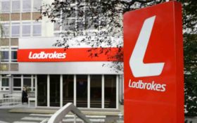 بزرگترین بنگاه شرطبندی جهان ladbrokes-coral