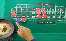 استراتژی Split Bet پوکر ، افزایش سود با ترکیب اعداد