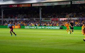 سایت شرطبندی پدی پاور با تبلیغات خلاقانه باشگاه Westham را تحقیر کرد !