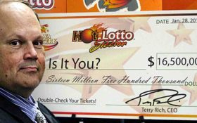 برای فرار از دادگاه، شرکت لاتاری پذیرفت 1.5 میلیون دلار بیشتر به برنده جک‌پات پرداخت کند!