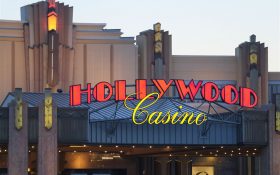 سلبریتی های معروف هالیوود که از شرط بندی لذت میبرند