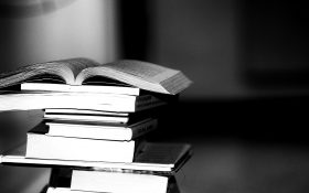 همه چیز در مورد بلک بوک (کتاب سیاه) لاس وگاس