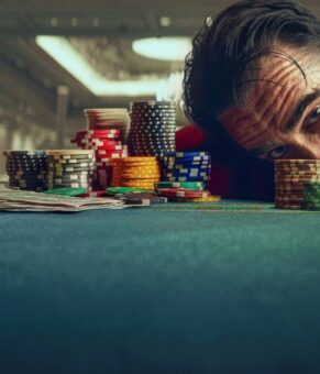 معرفی فیلم ❞تصنیف یک بازیکن کوچک❞ + دانلود رایگان